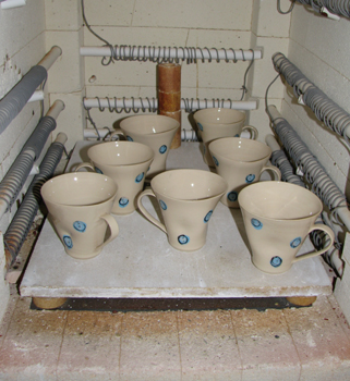 Steg 10 i fr�n lera till kopp